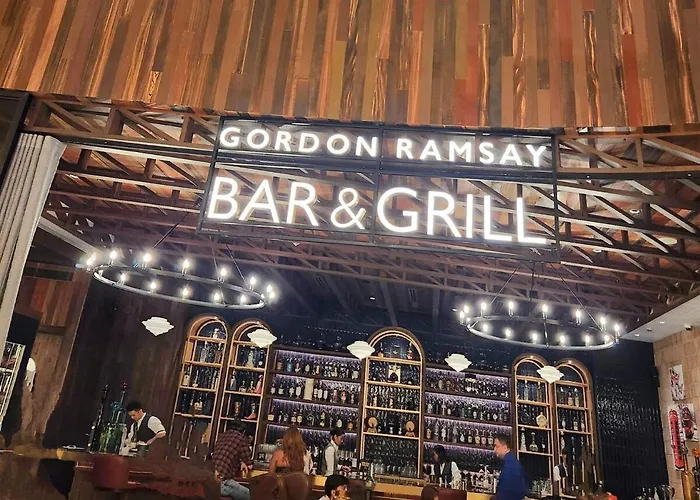 Appart hôtel Gallardo At Eighty One Newport Boulevard Newport City, Pasay Near Naia Terminal 3