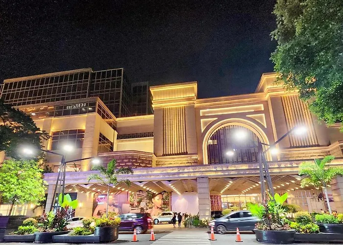 Gallardo At Eighty One Newport Boulevard Newport City, Pasay Near Naia Terminal 3 4*