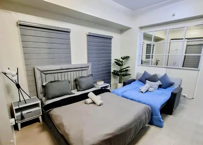 Gallardo At Eighty One Newport Boulevard Newport City, Pasay Near Naia Terminal 3 4*