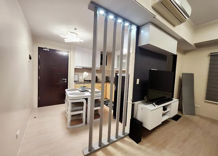 Gallardo At Eighty One Newport Boulevard Newport City, Pasay Near Naia Terminal 3 4* Manille